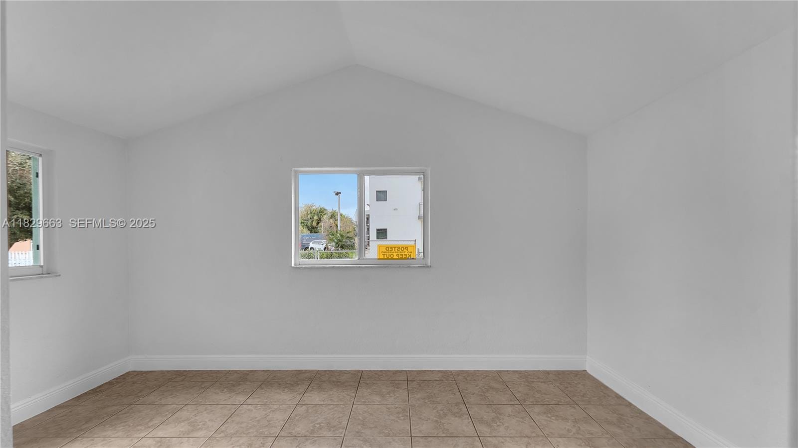 601 SE 8th Place — photo 8