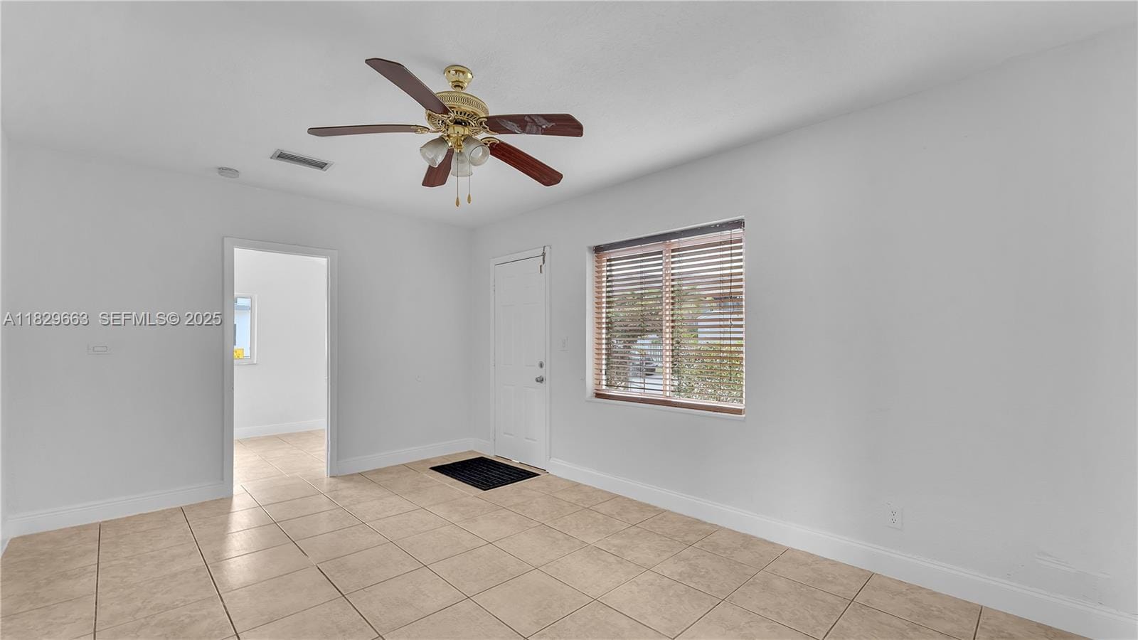 601 SE 8th Place — photo 10