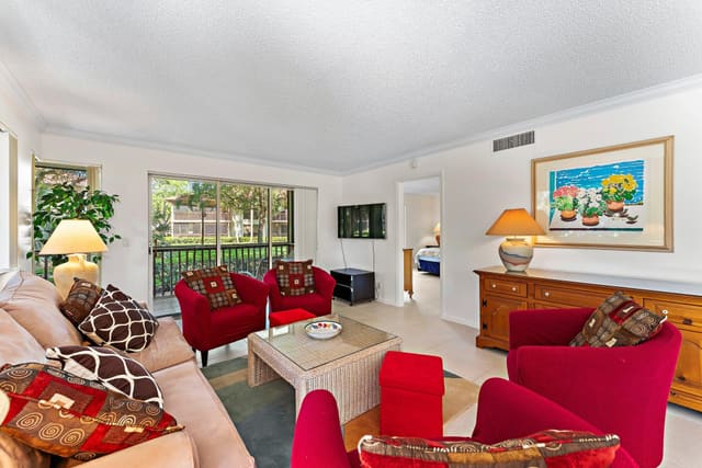 527 Brackenwood Place, Palm Beach Gardens, FL 33418
