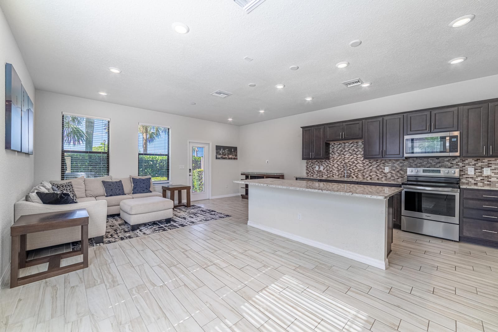 2870 Bard Street, Palm Springs, FL 33406 photo 3
