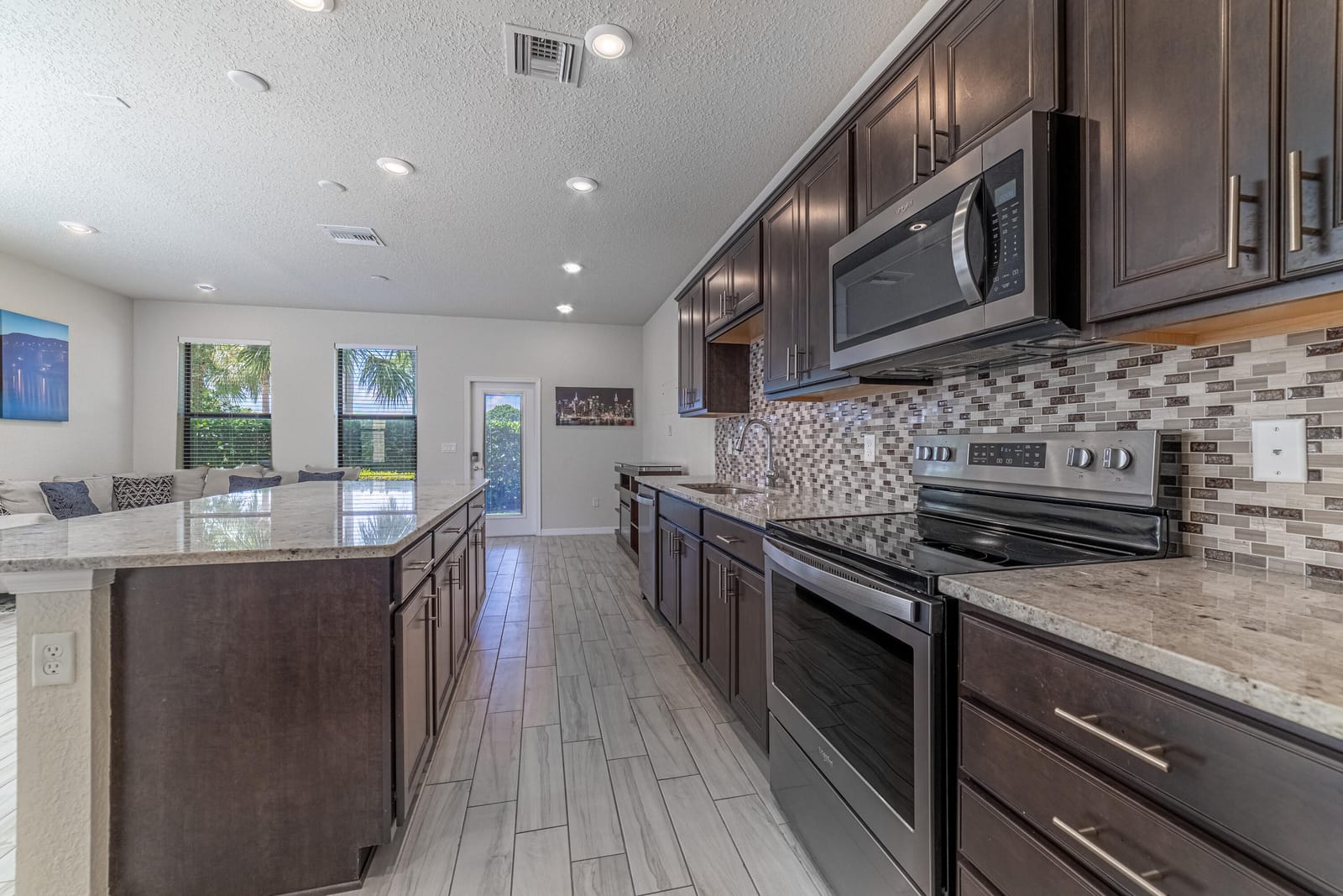2870 Bard Street, Palm Springs, FL 33406 photo 7