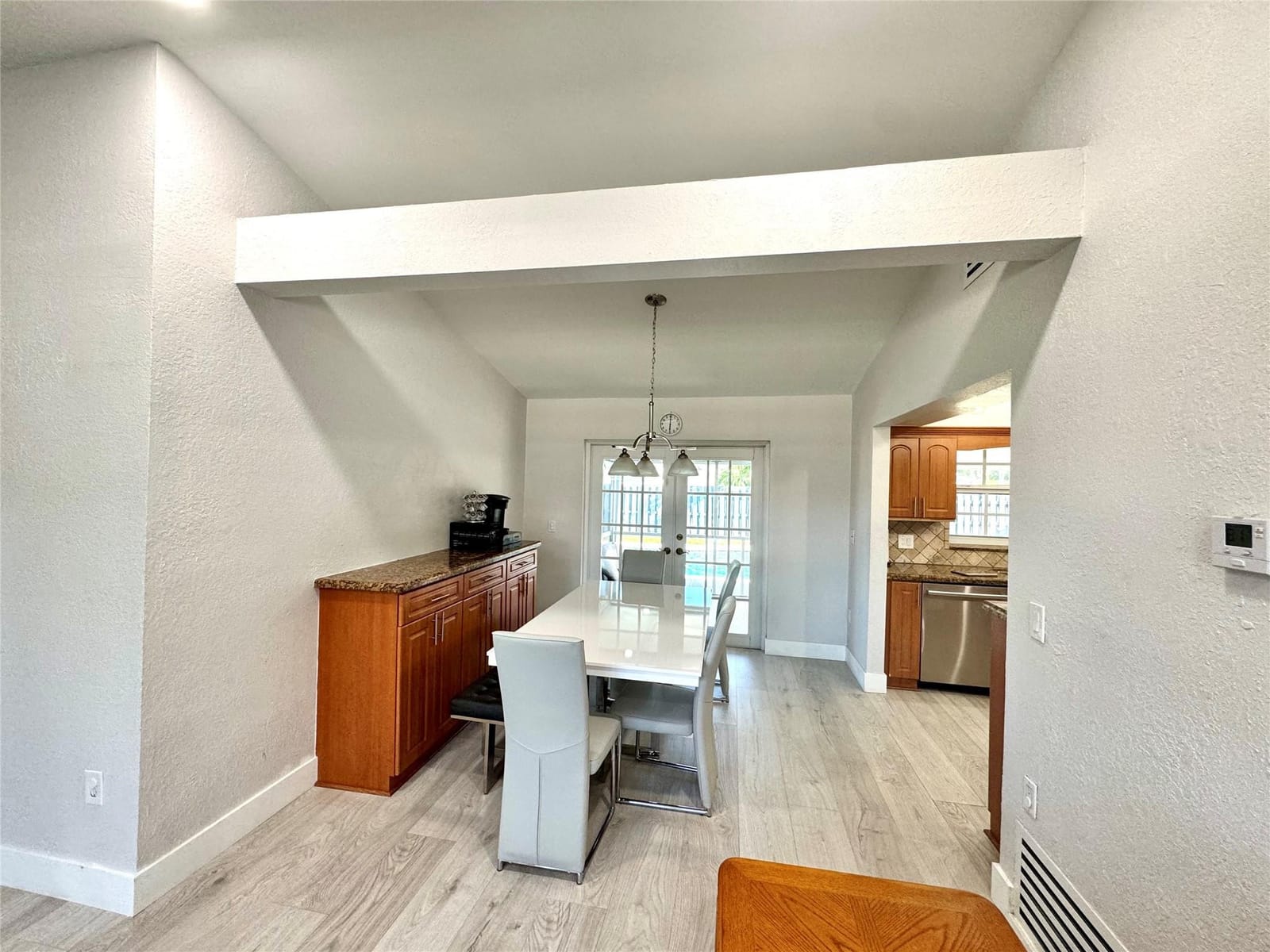 12040 NW 35th Street — photo 5