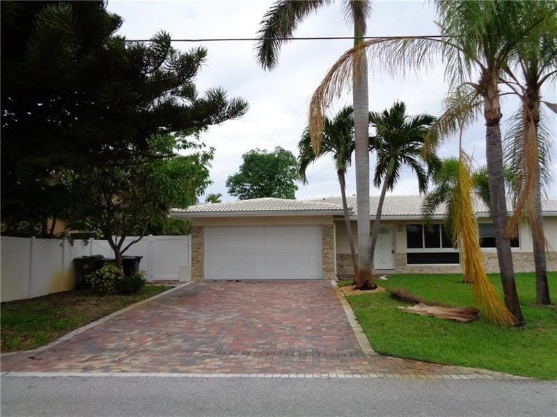 3200 NE 27th Avenue, Fort Lauderdale, FL 33306