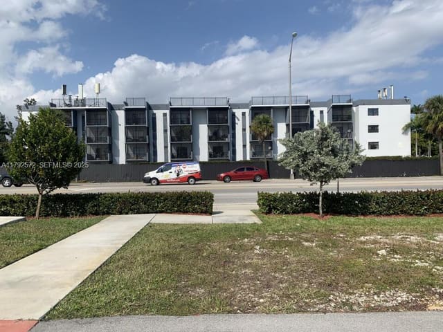 13500 NE 3rd Court 311, sold in Brookview Condo, North Miami, FL