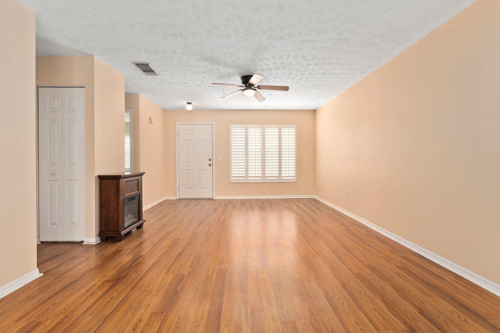 6725 Tulipan — photo 6