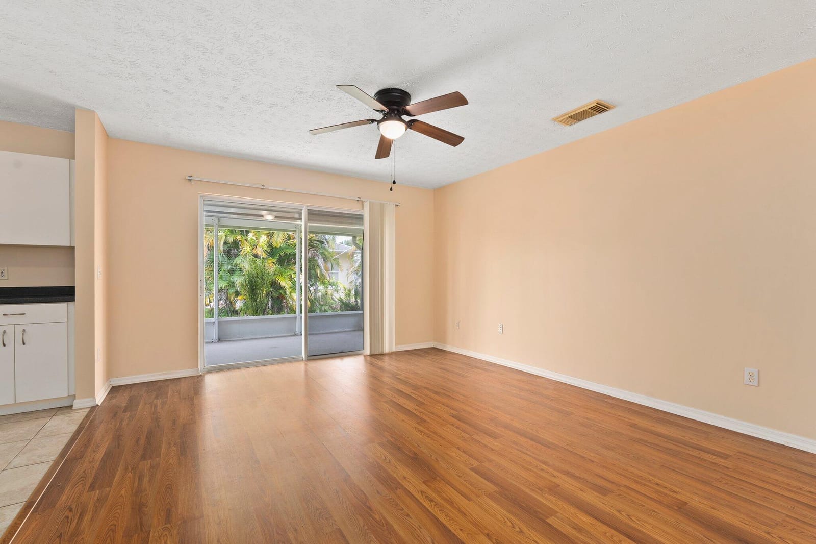 6725 Tulipan — photo 7