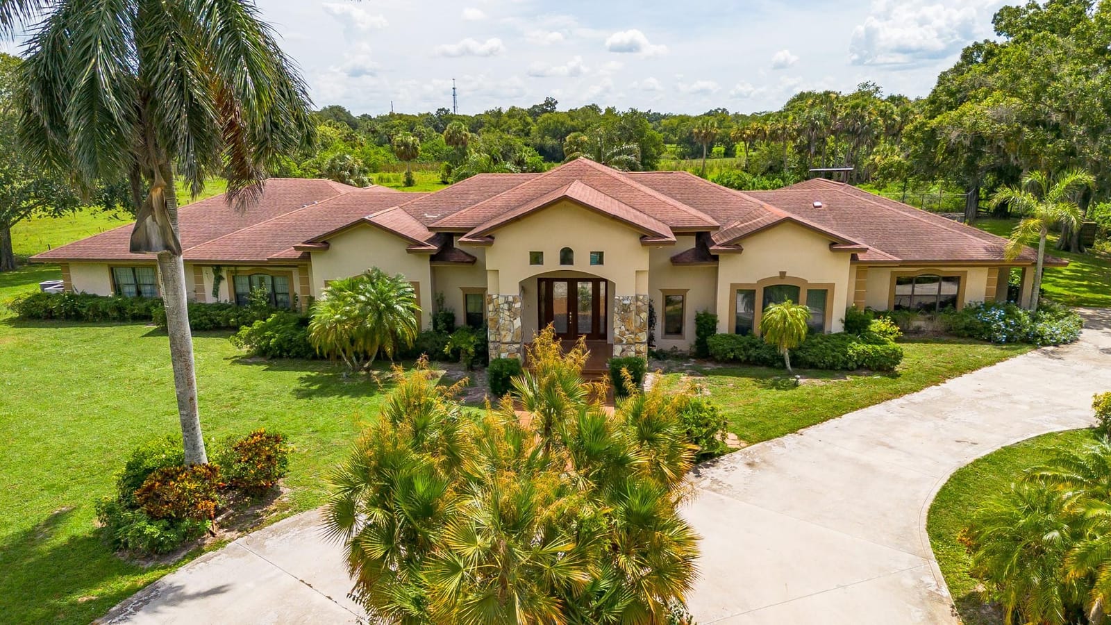2085 SE 4th Street, Okeechobee, FL 34974 photo 2