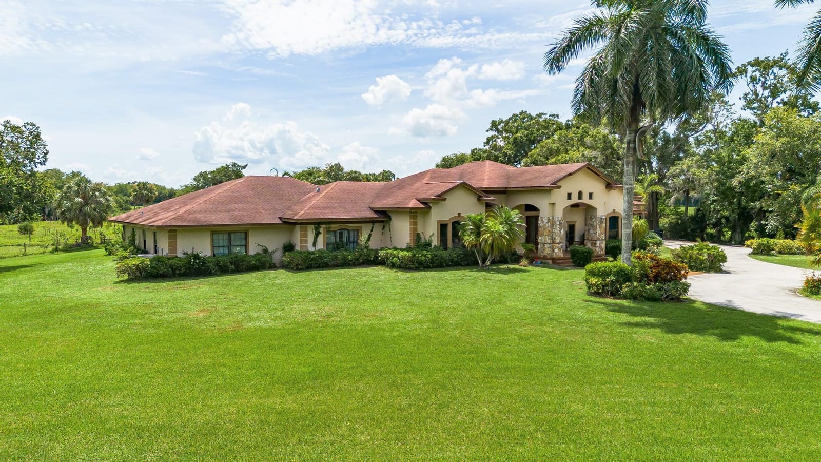 2085 SE 4th Street, Okeechobee, FL 34974 photo 4