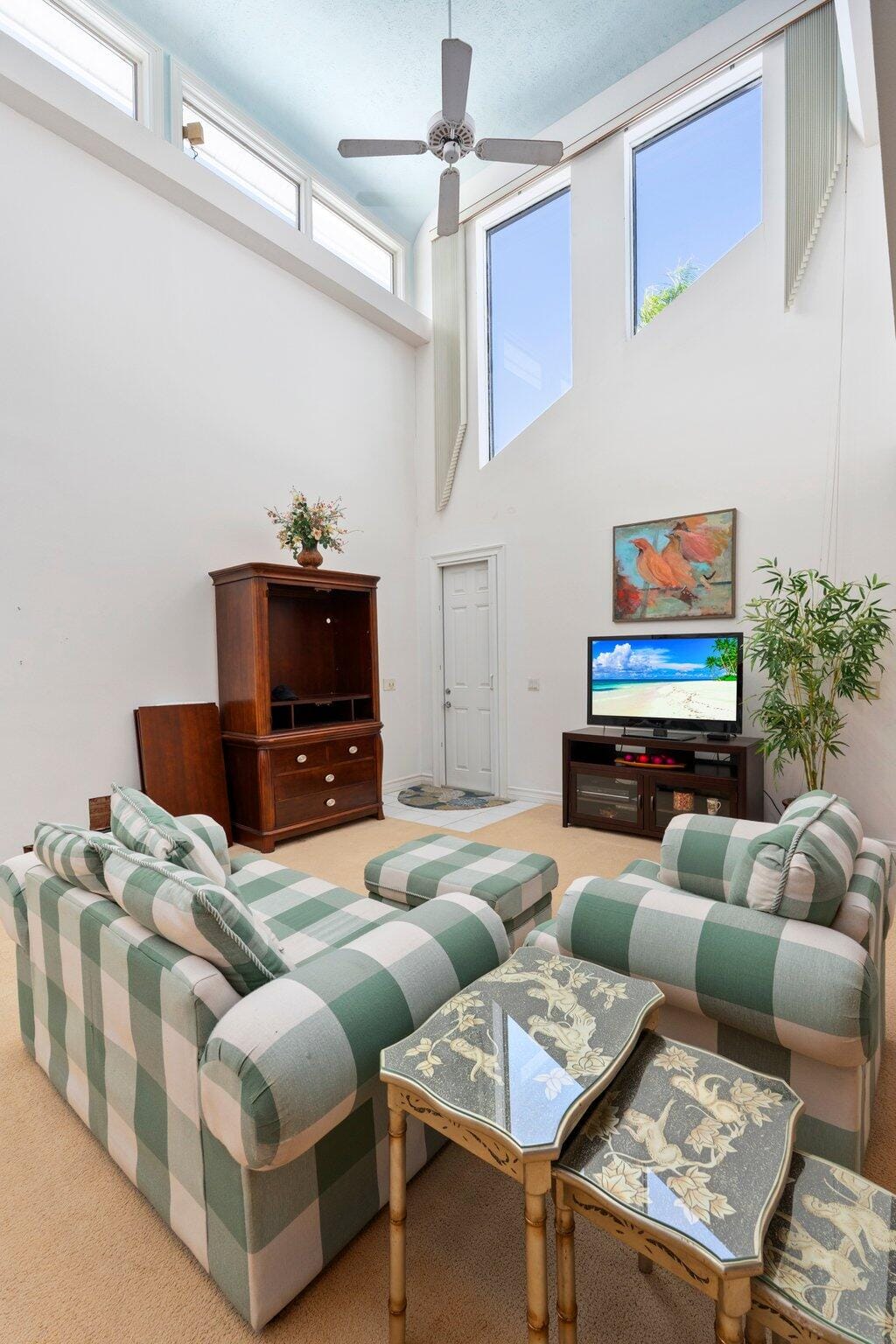 117 Queen Christina Court — photo 8