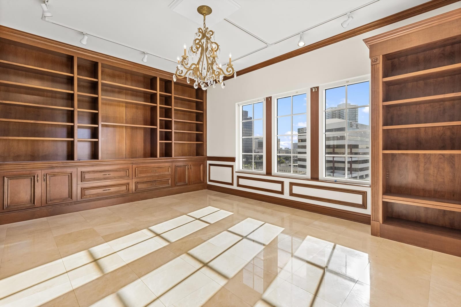 622 N Flagler Drive 801 — photo 11