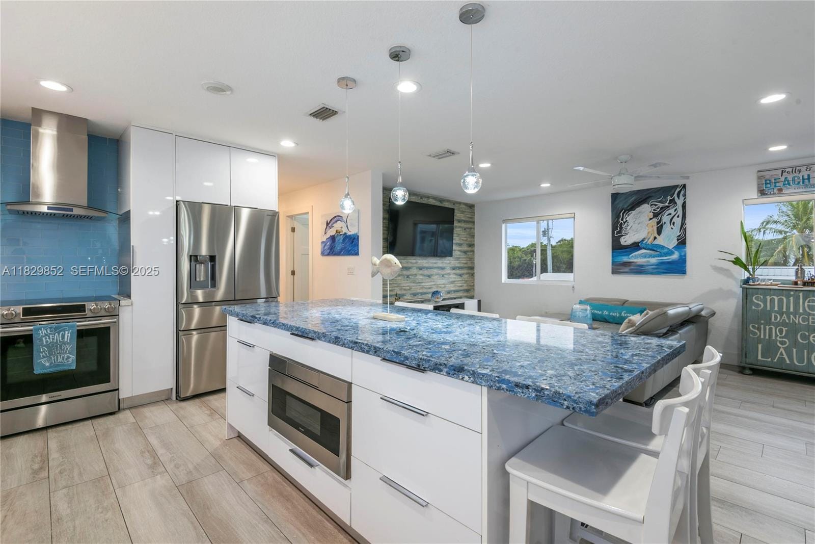 325 Calusa Street 96 — photo 6