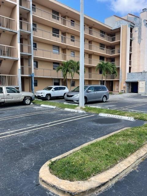 10145 NW 9th St Circle 7-502, Miami, FL 33172, Miami