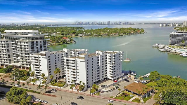 6830 Indian Creek Drive 1B, sold in Indian Cr Cl Marina Condo, Miami Beach, FL