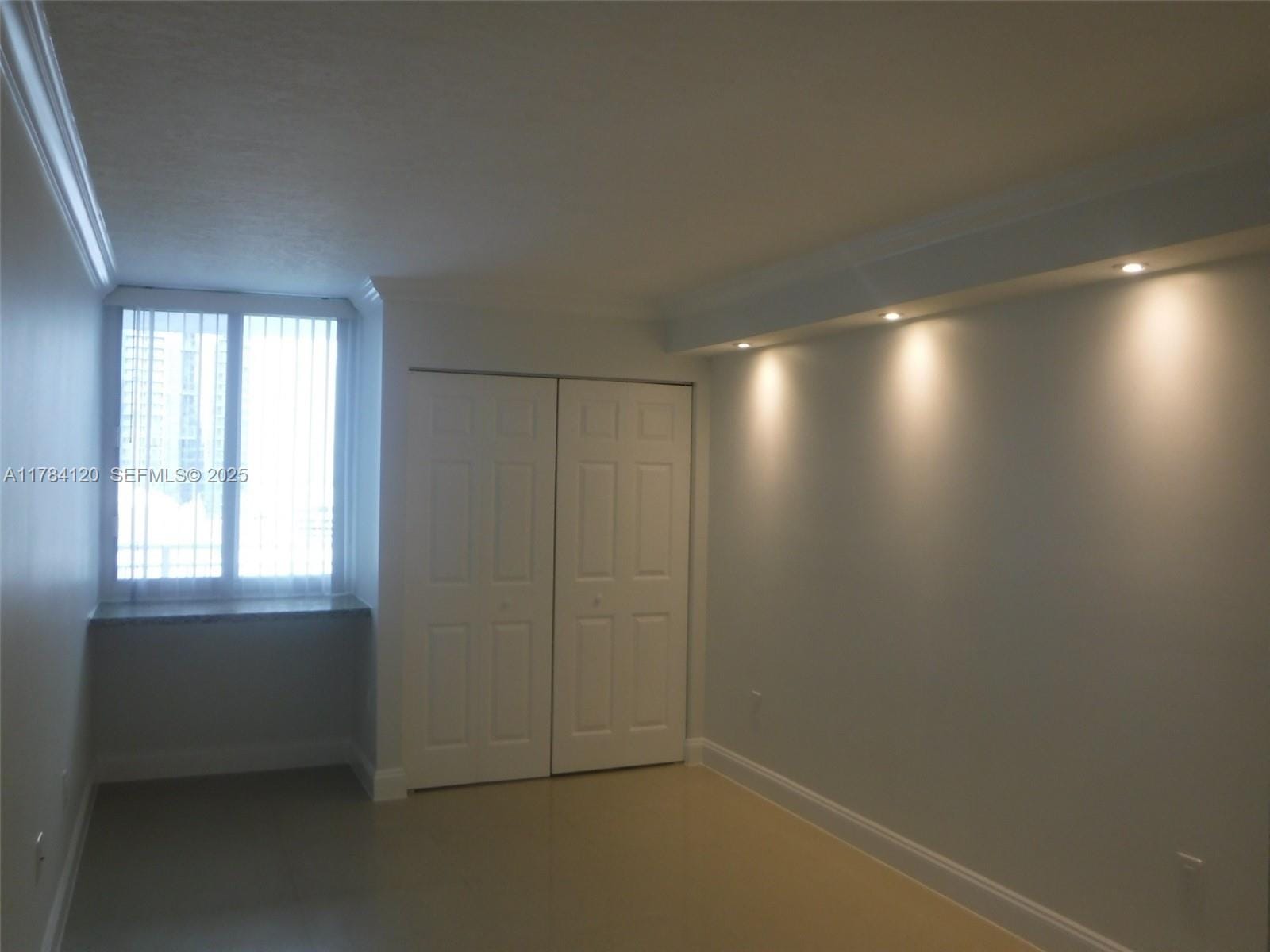 850 N Miami Avenue W-2101, Miami, FL 33136 photo 15
