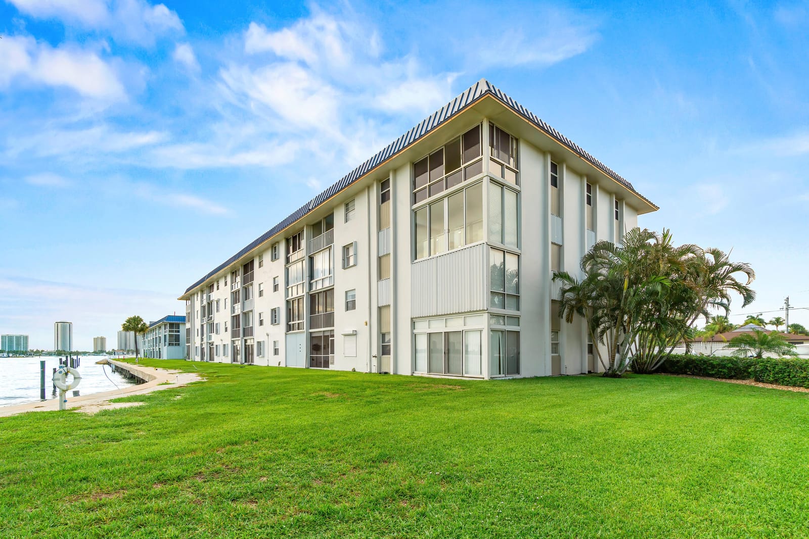 410 Wilma Circle 203, Riviera Beach, FL 33404 photo 22