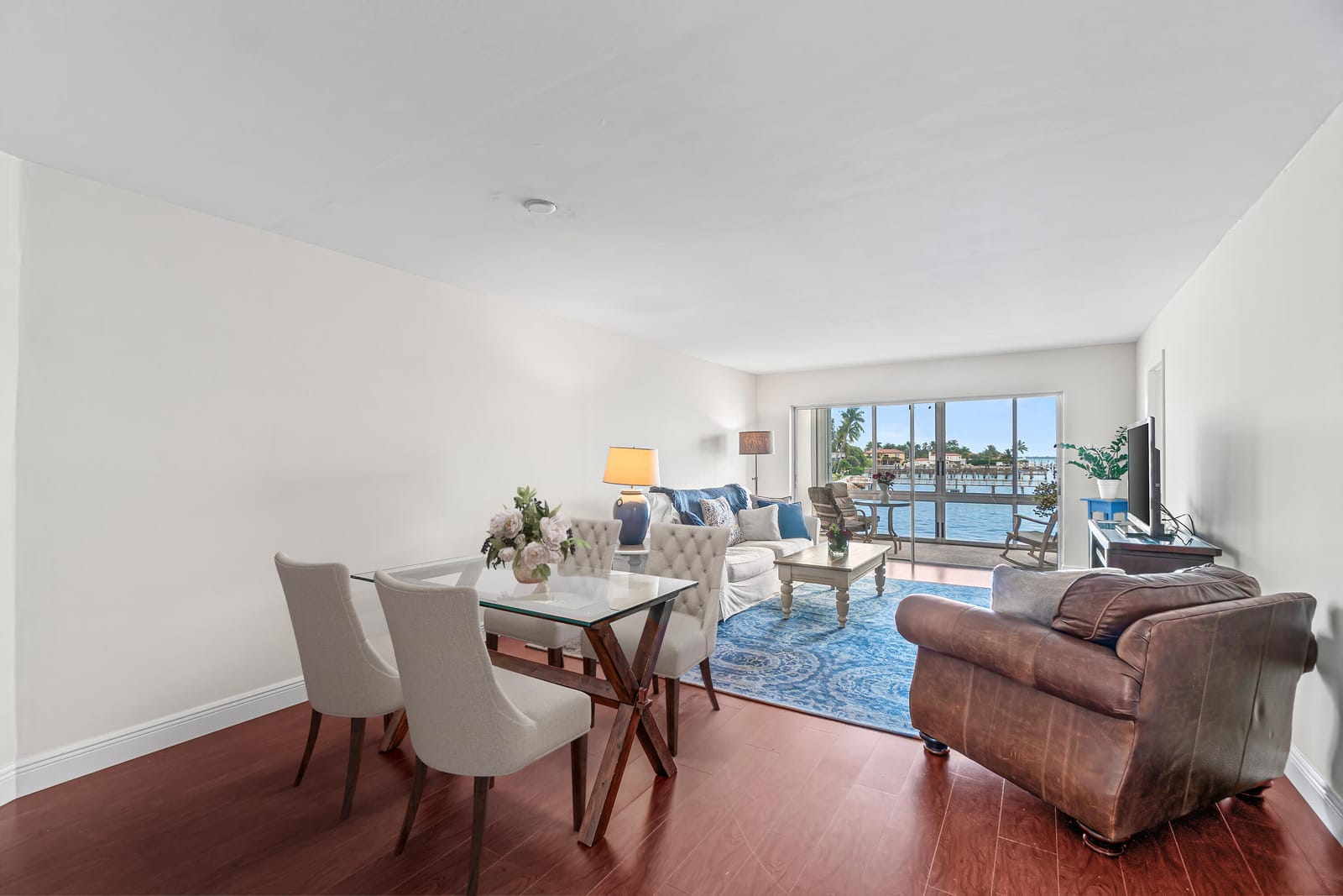 410 Wilma Circle 203 — photo 8