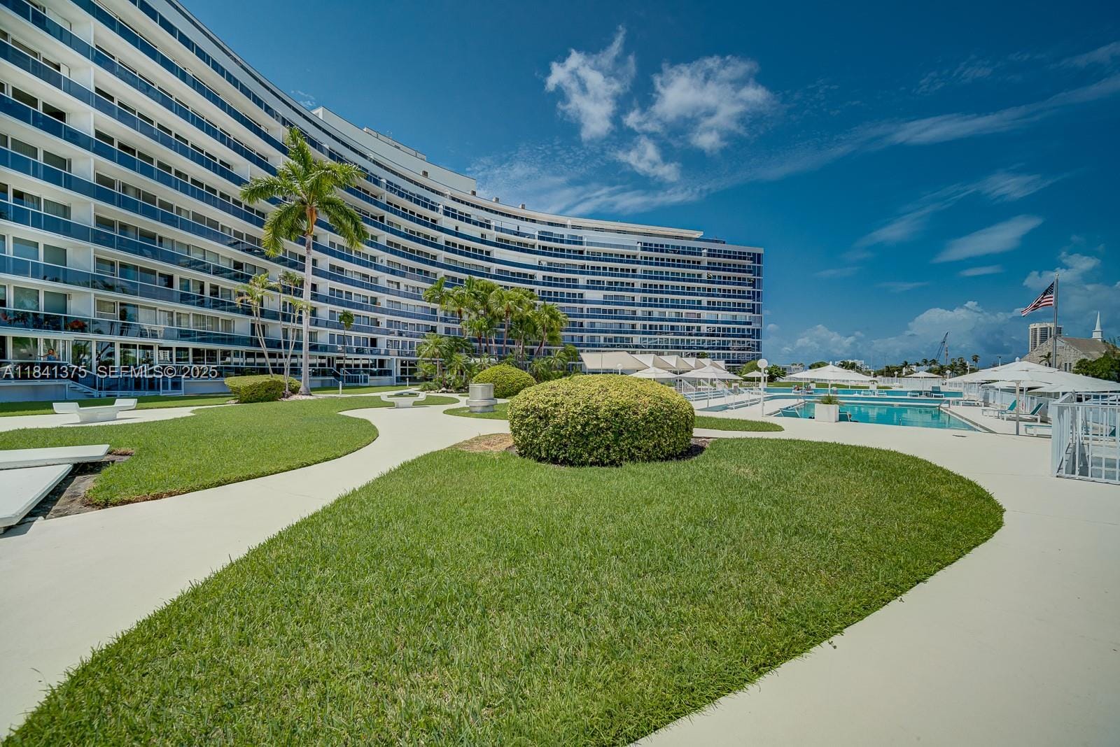 900 Bay Drive 303, Miami Beach, FL 33141 photo 3