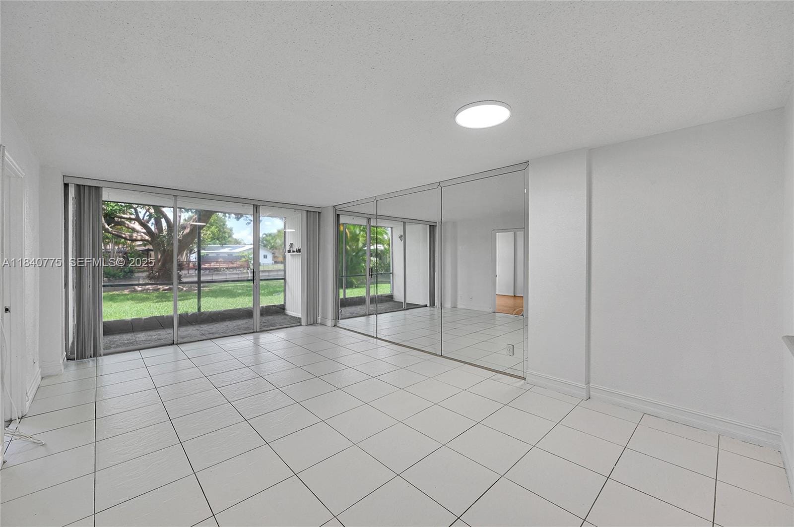 112 S Royal Park Drive 1C, Oakland Park, FL 33309 photo 9