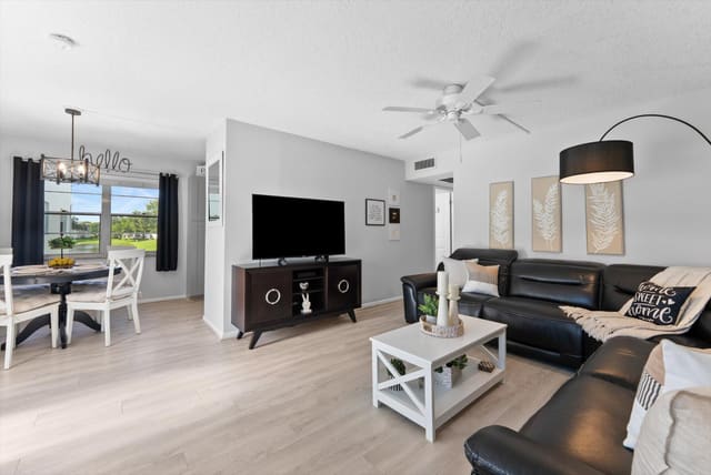 151 Fanshaw D, Boca Raton, FL 33434