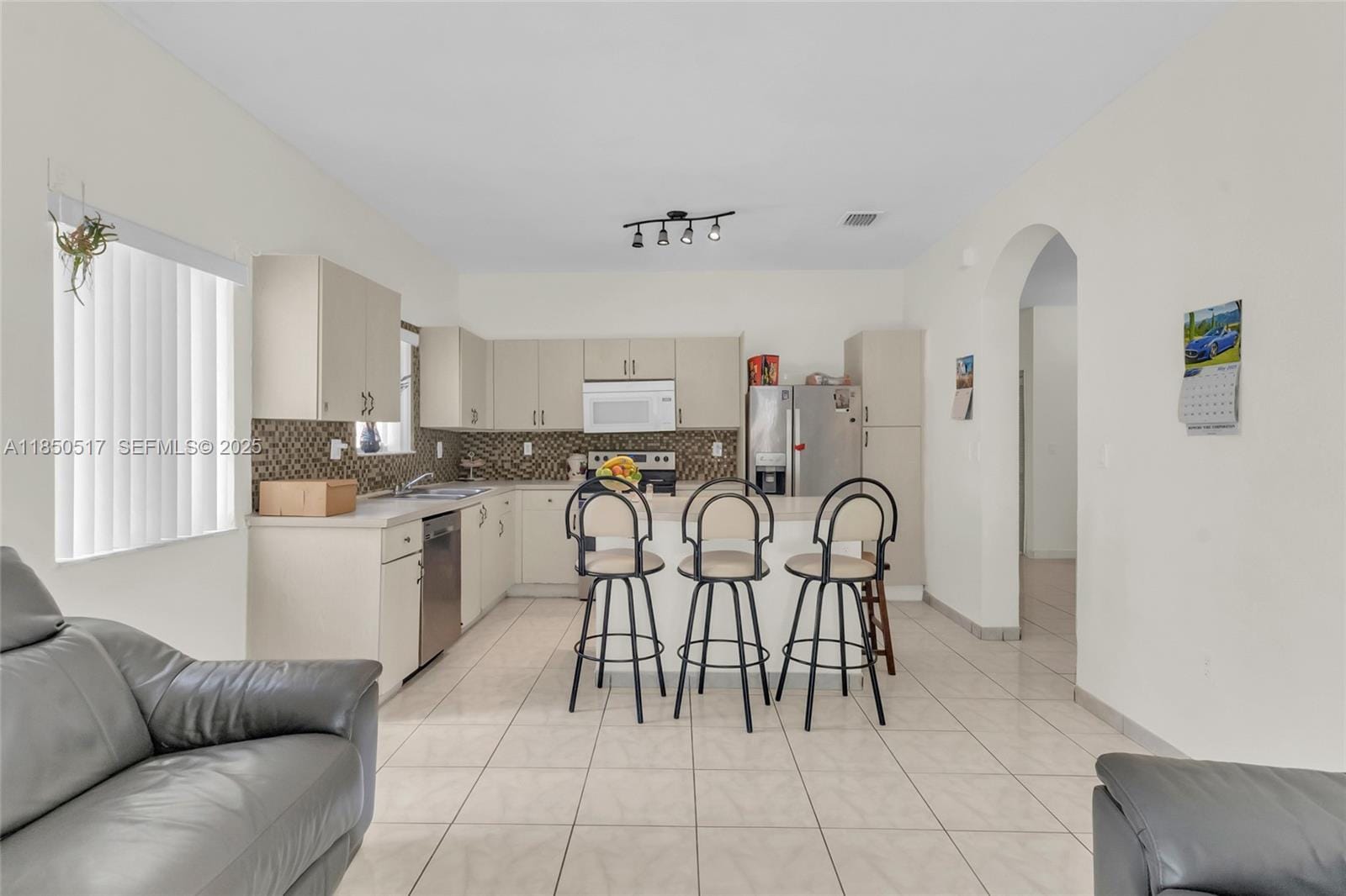 10887 SW 229th Street — photo 4