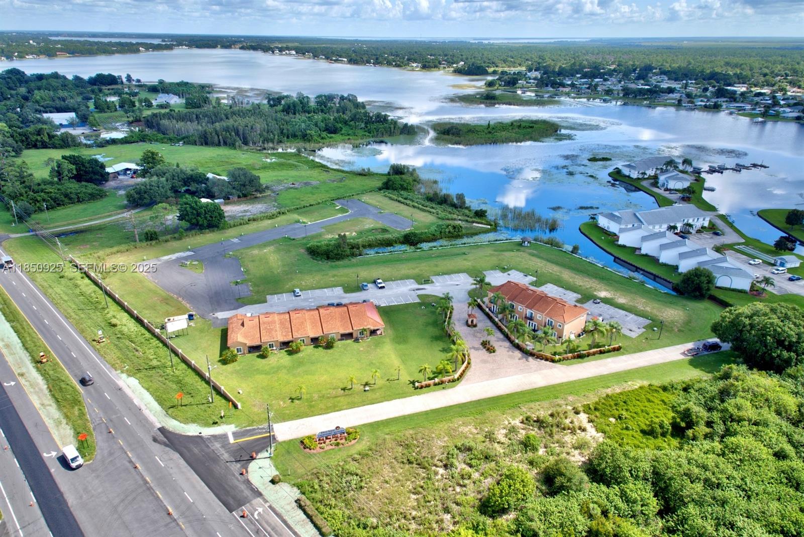 2105 S Us 27 Highway S, Lake Placid, FL 33852, Lake Placid