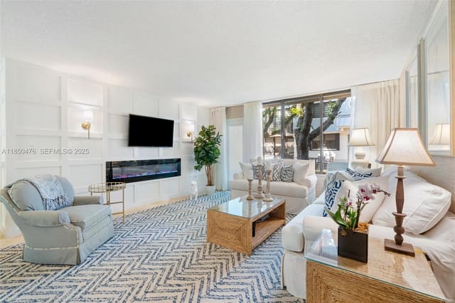 1662 S Ocean Lane 158, sold in Oceanage Condo, Fort Lauderdale, FL