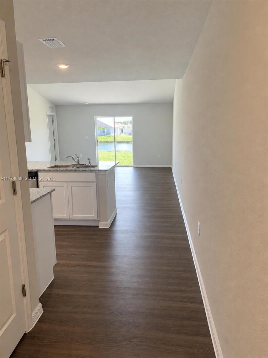 9084 Aegean Circle — photo 4