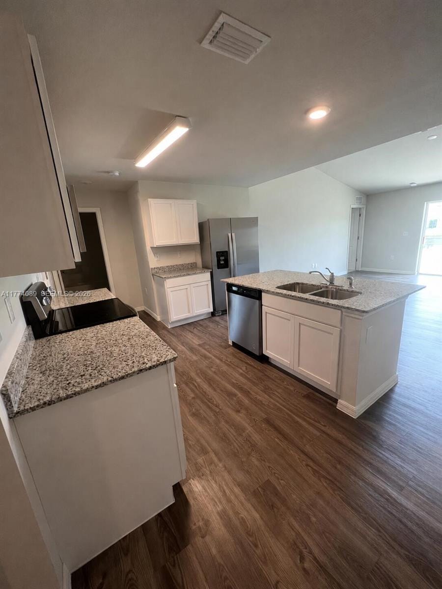 9084 Aegean Circle — photo 7