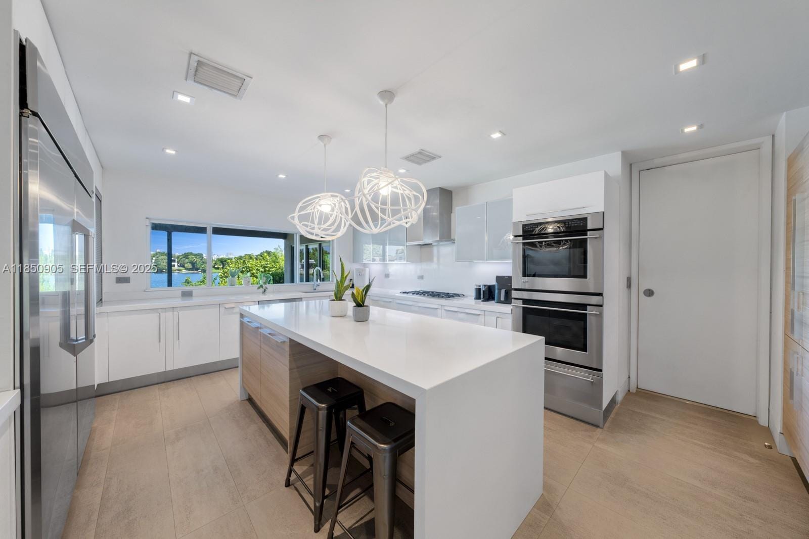2070 NE 194th Terrace, North Miami Beach, FL 33179 photo 24