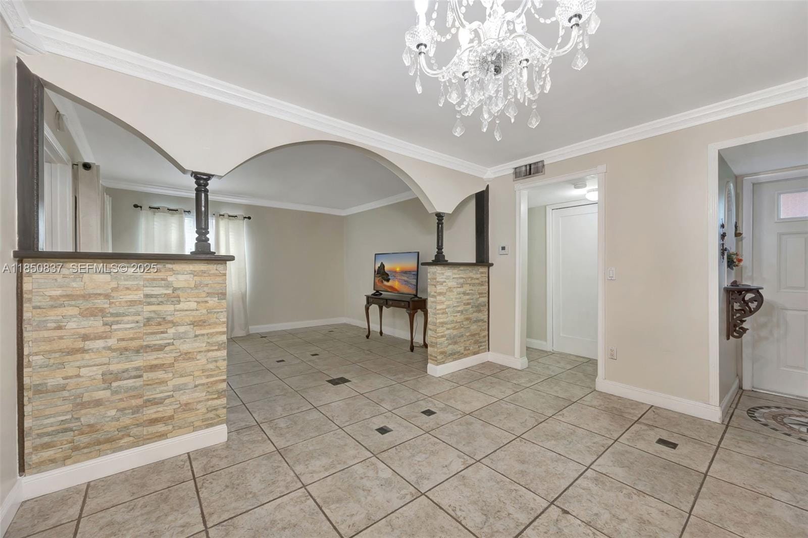 9810 Hammocks Boulevard 104, Miami, FL 33196 photo 6