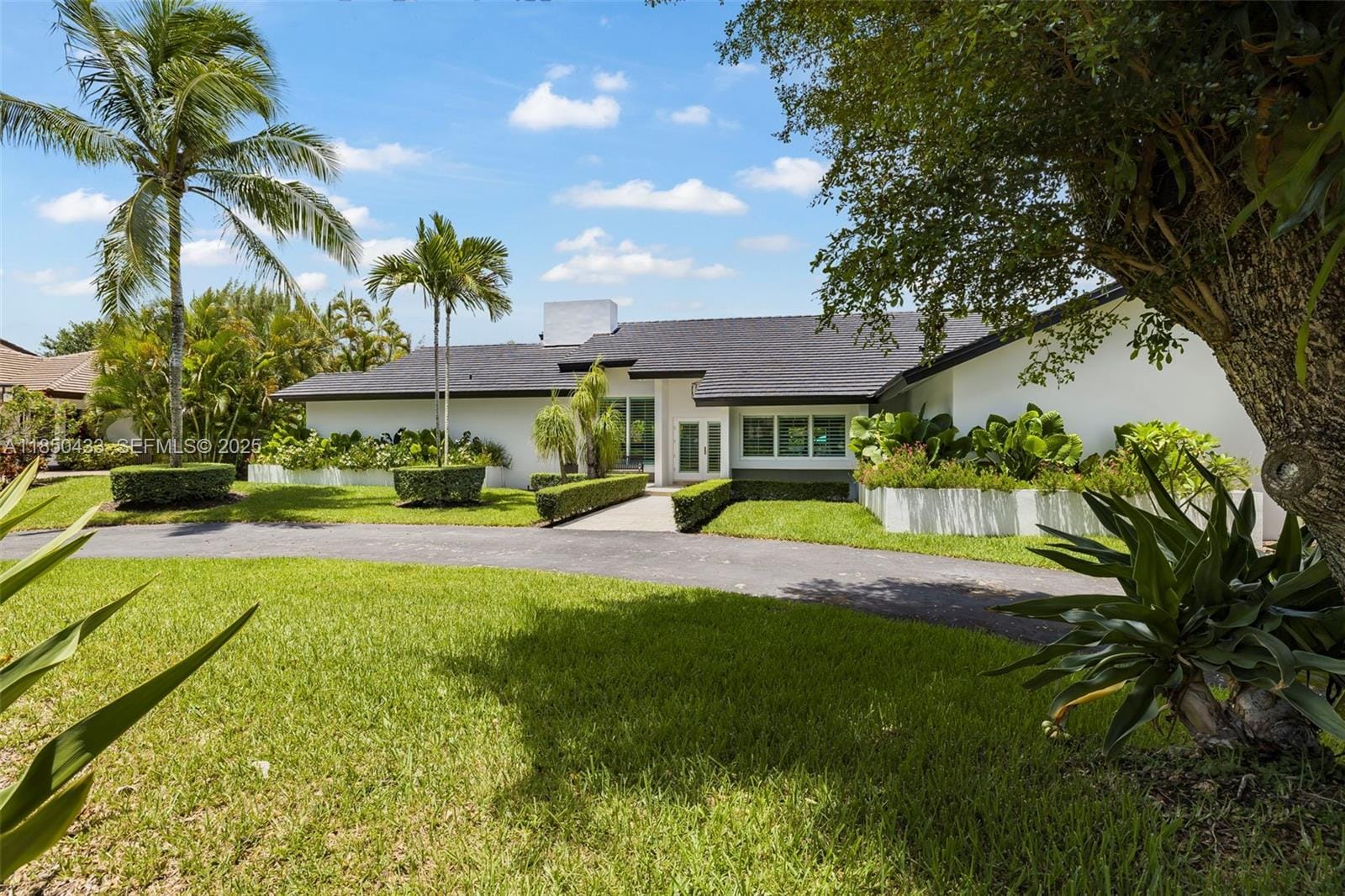 10404 SW 87th Court, Miami, FL 33176 photo 4