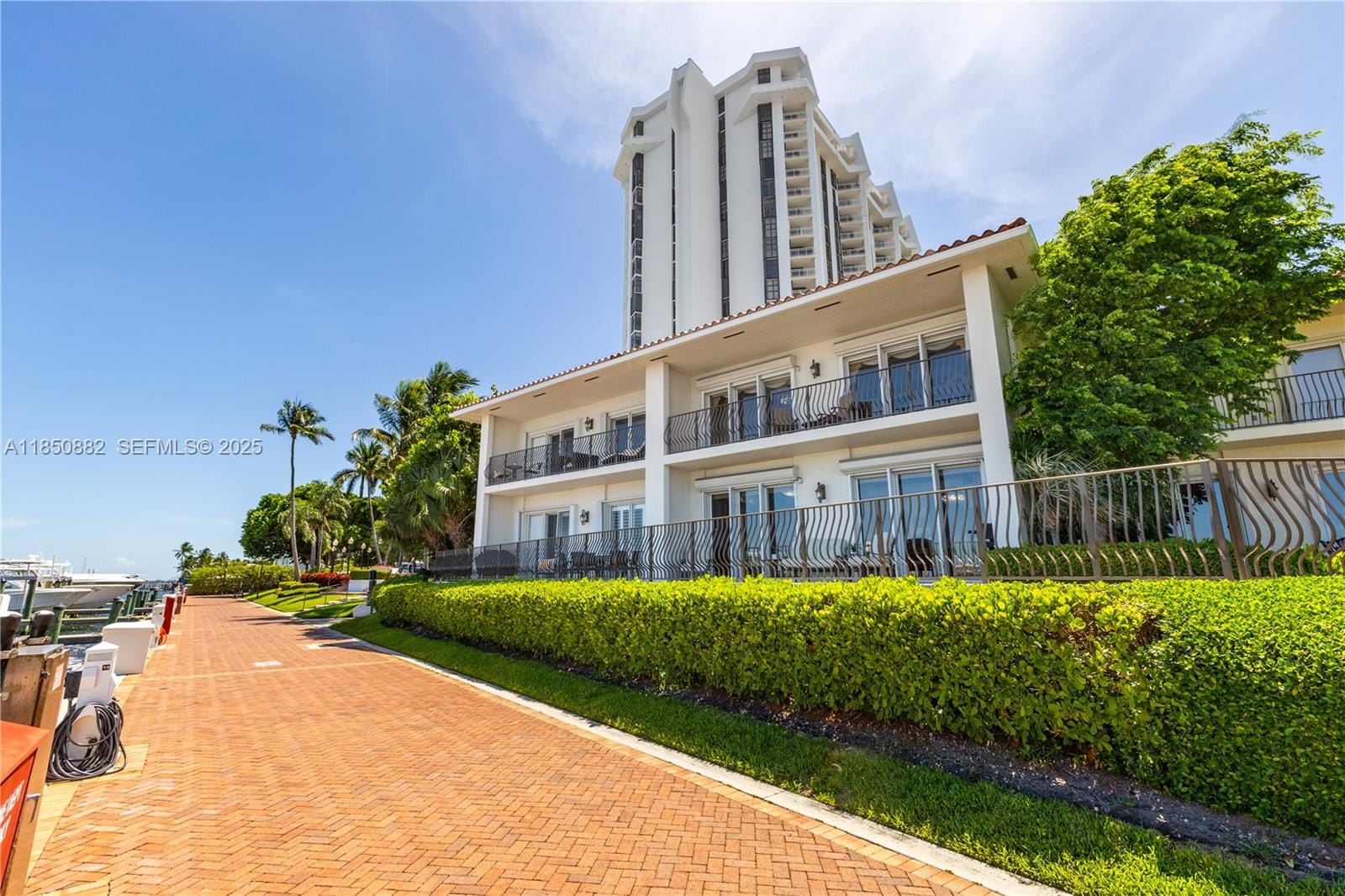 5003 NE London Walk Terrace 41, Miami, FL 33138 photo 22