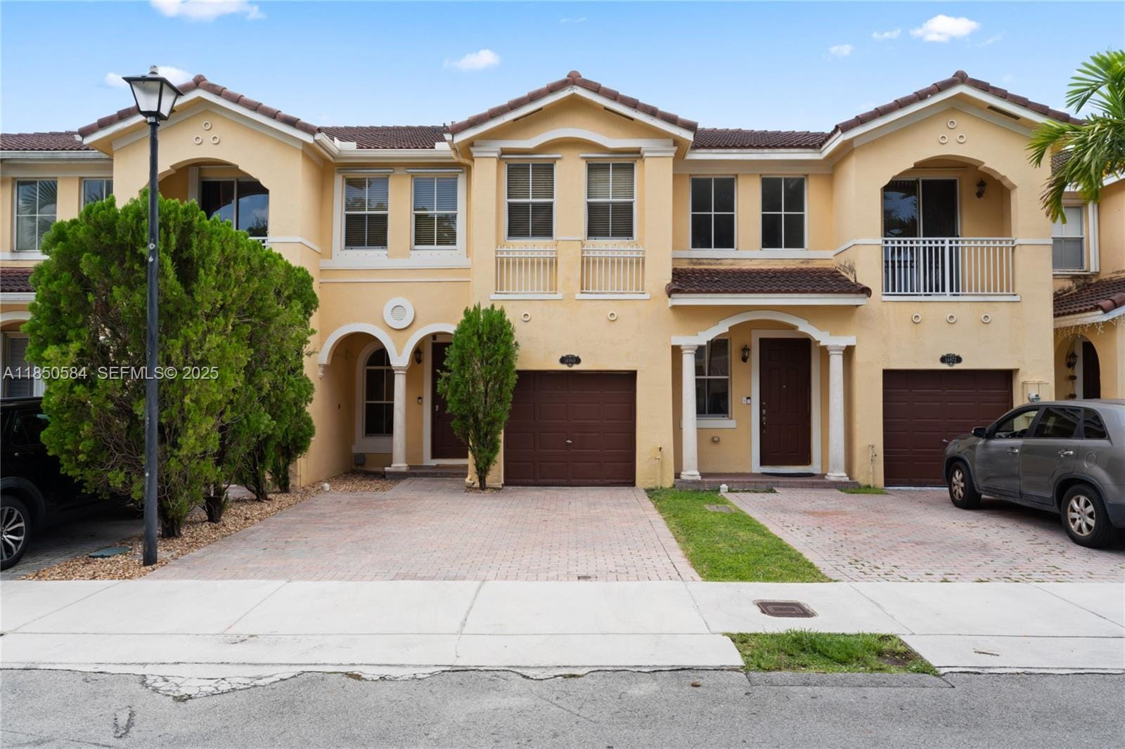14968 SW 8th Lane, Miami, FL 33194
