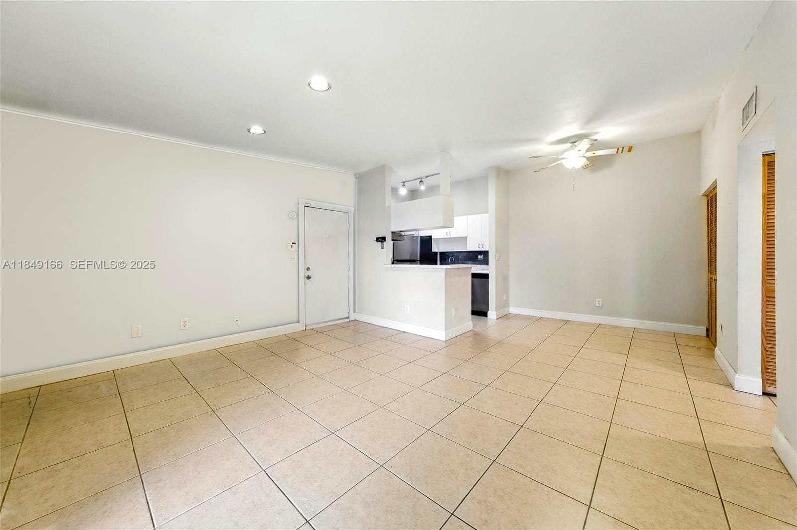 9721 Hammocks Boulevard 206, Miami, FL 33196 photo 11