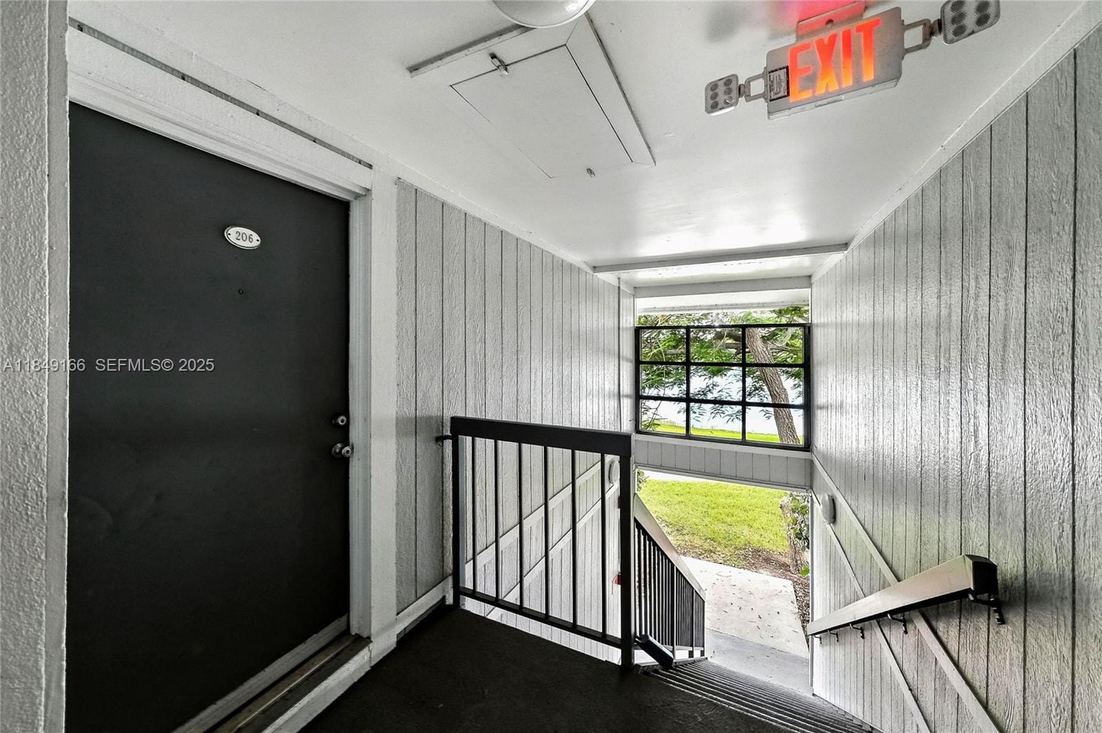 9721 Hammocks Boulevard 206, Miami, FL 33196 photo 7