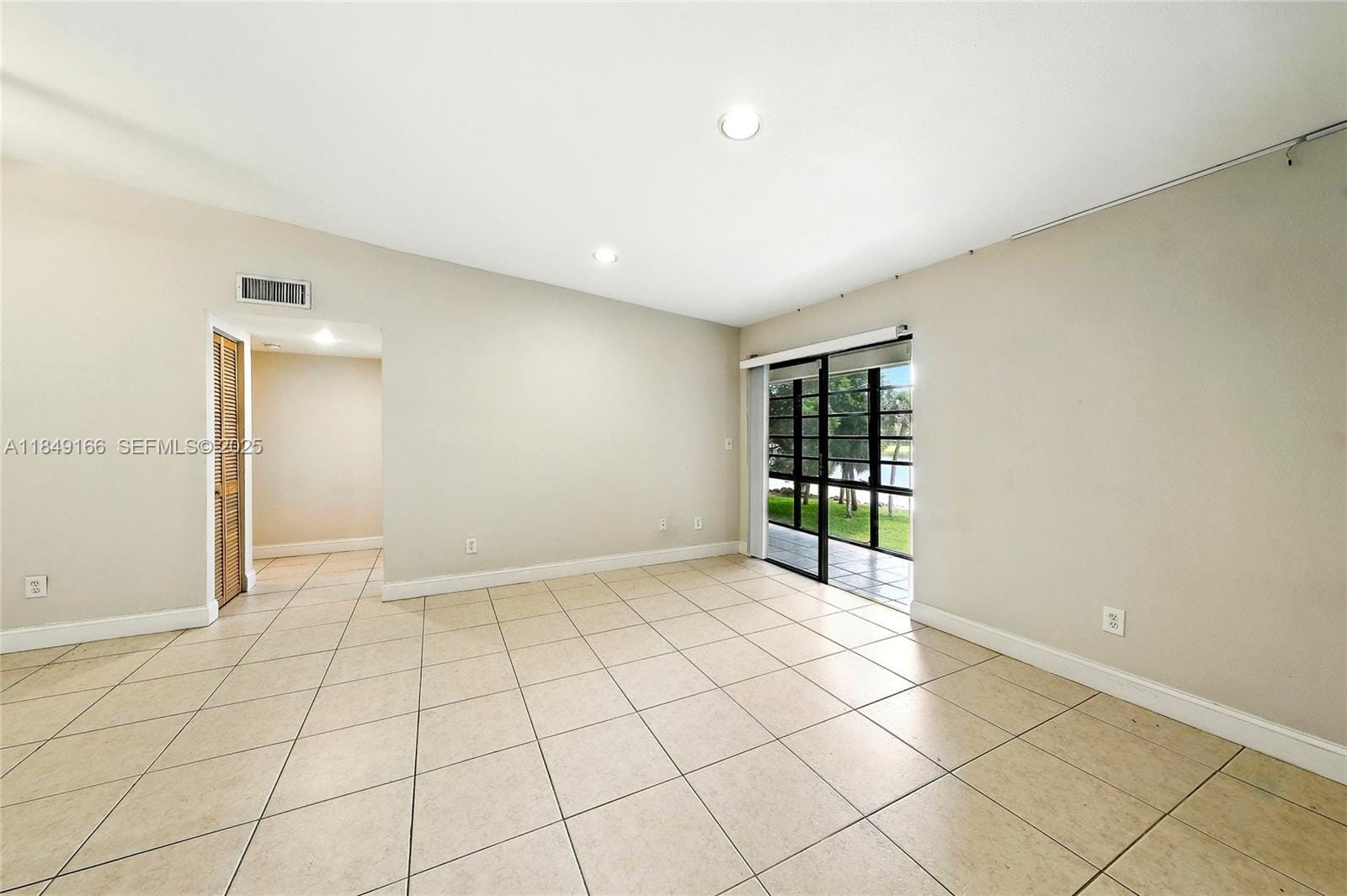 9721 Hammocks Boulevard 206, Miami, FL 33196 photo 9