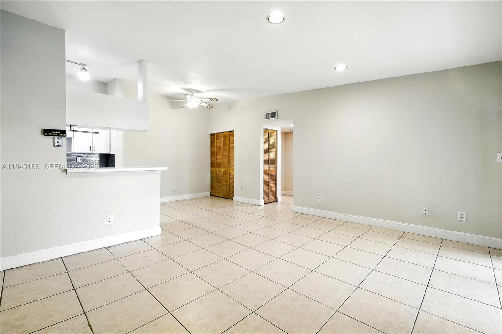 9721 Hammocks Boulevard 206, Miami, FL 33196 photo 10