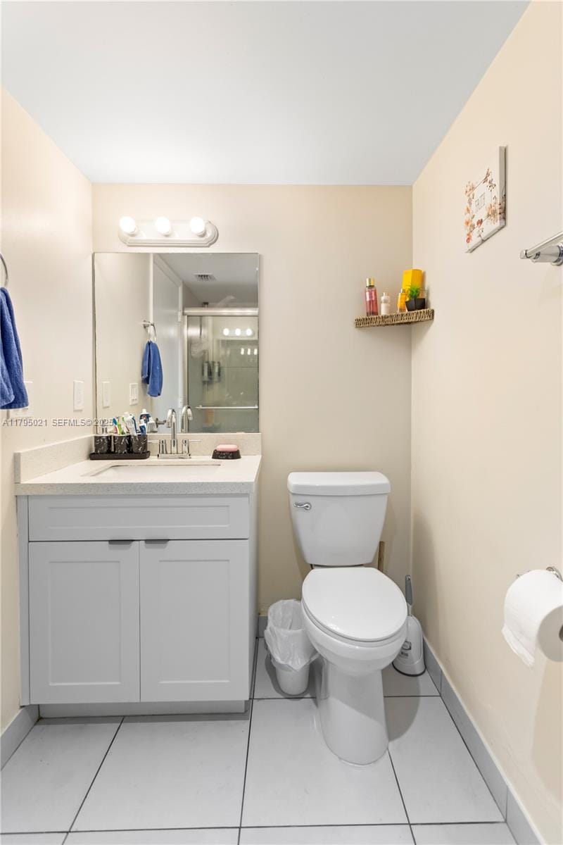 9501 Seagrape Drive 205, Davie, FL 33324 photo 16