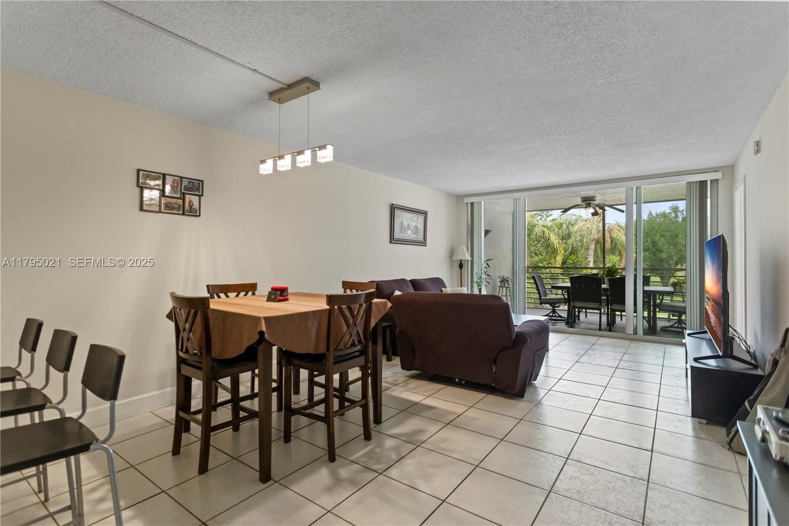 9501 Seagrape Drive 205, Davie, FL 33324 photo 8