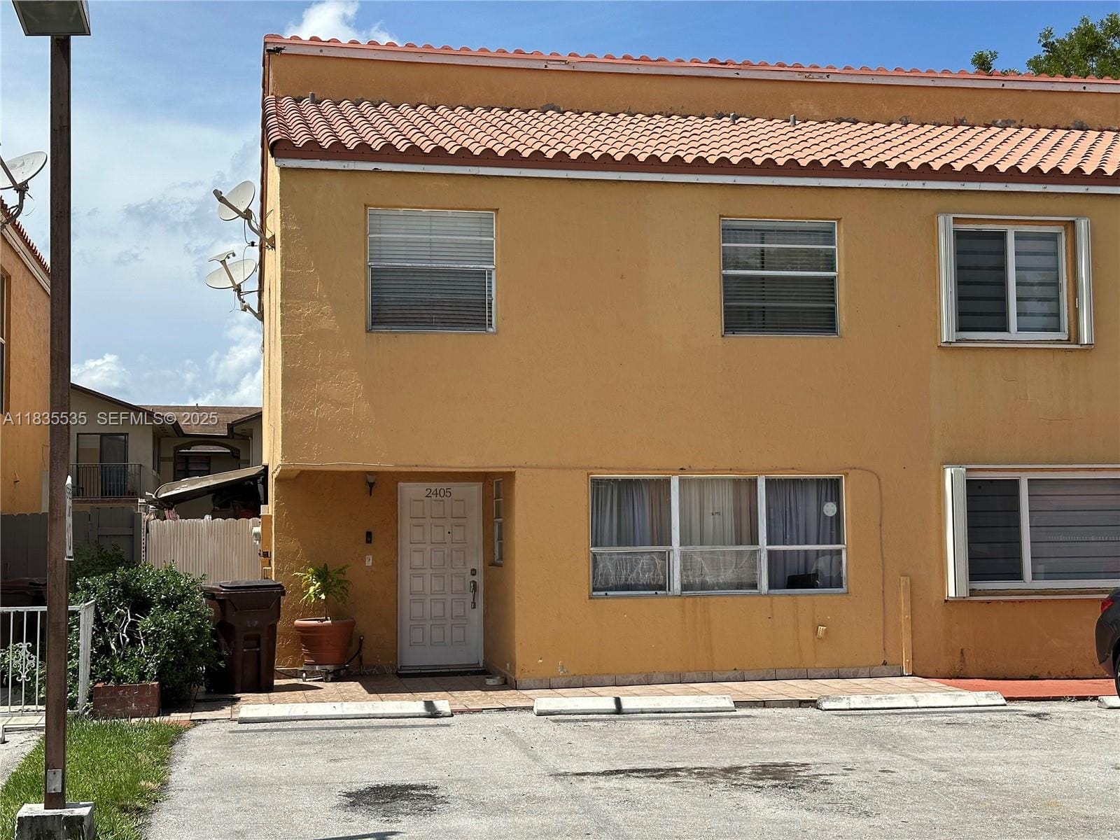 2405 W 54th Place 03, Hialeah, FL 33016 photo 3