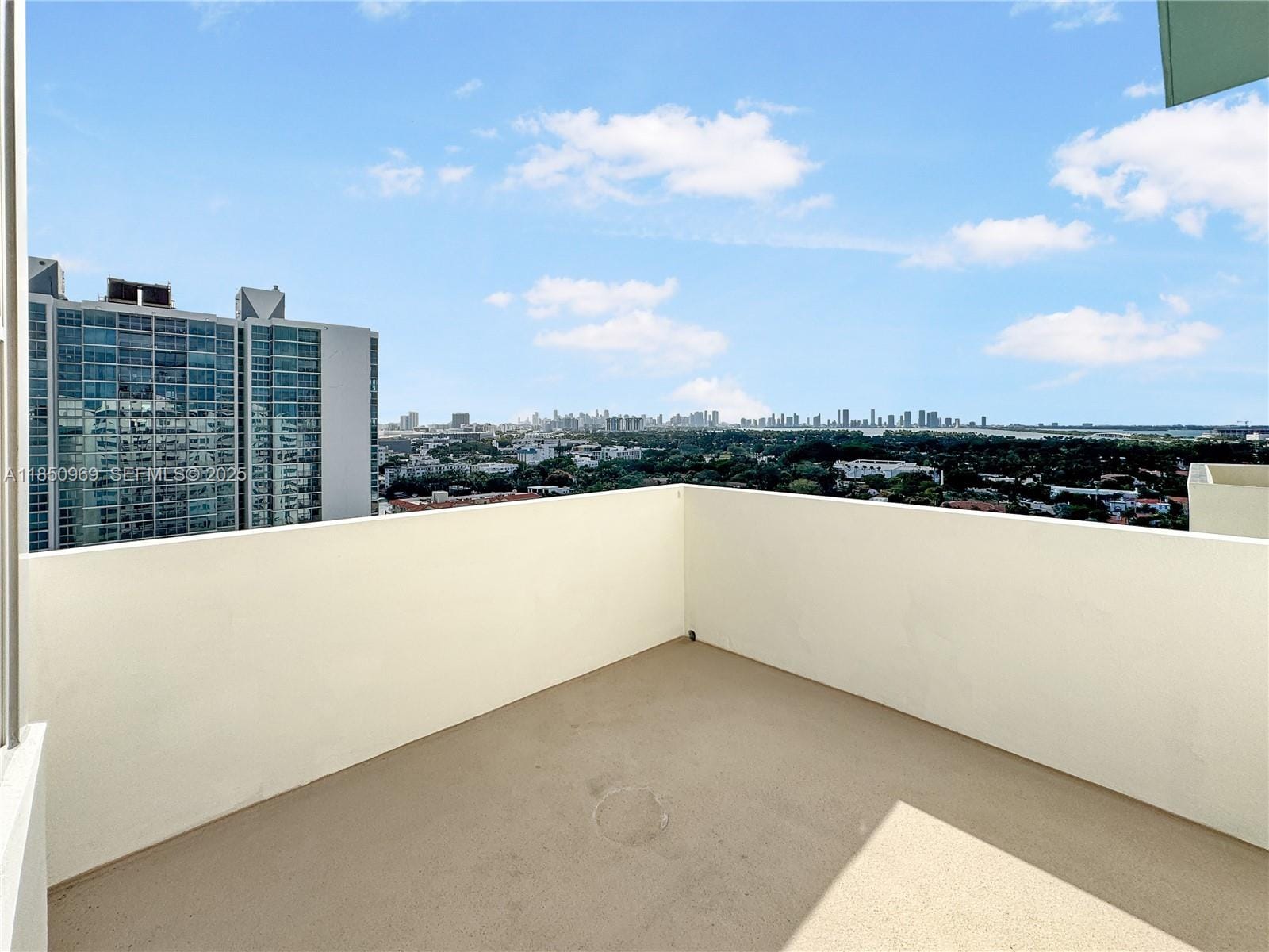 2899 Collins Avenue PH F, Miami Beach, FL 33140 photo 10