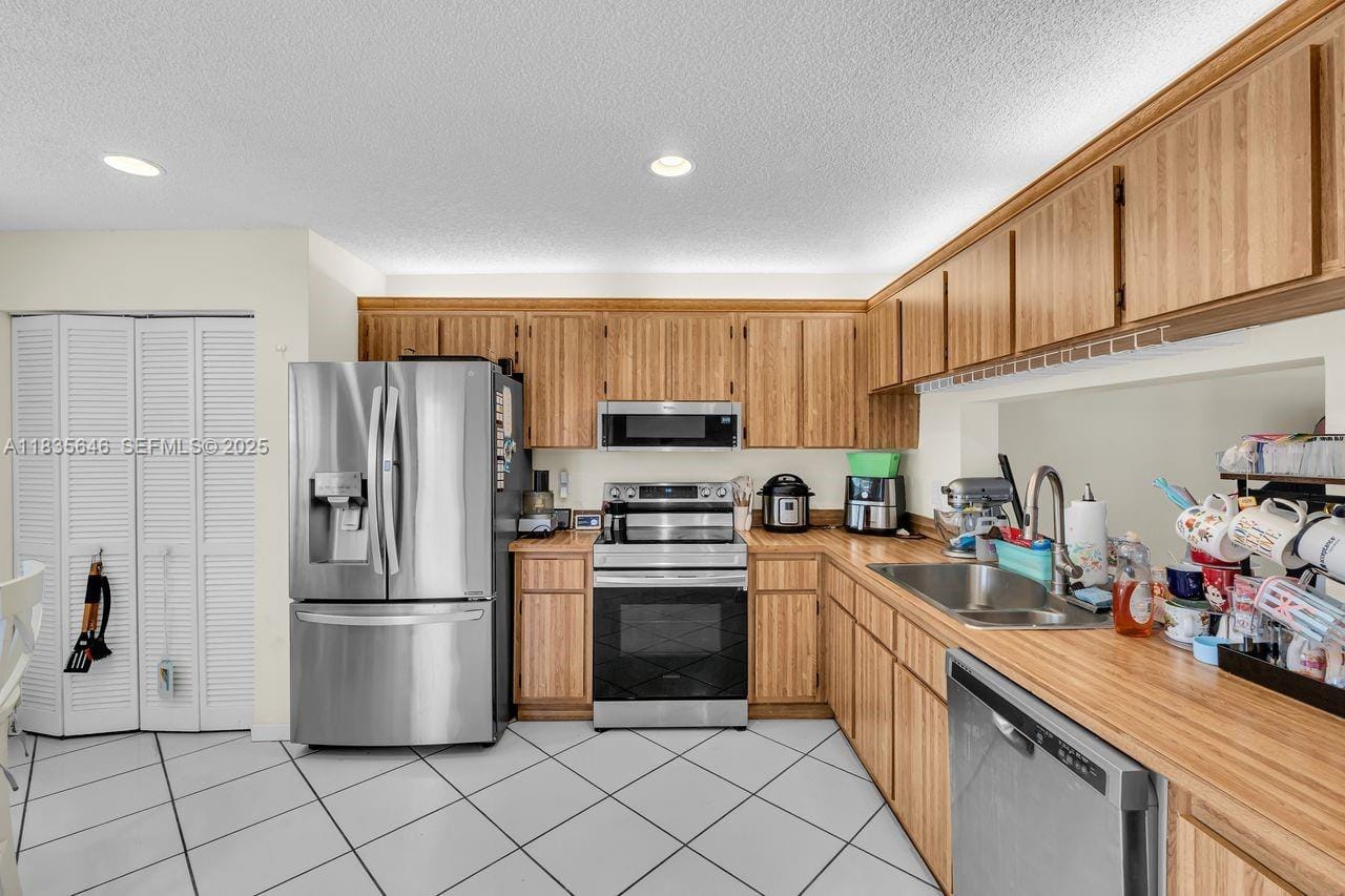 9023 SW 113 Cr W Place 0 — photo 12