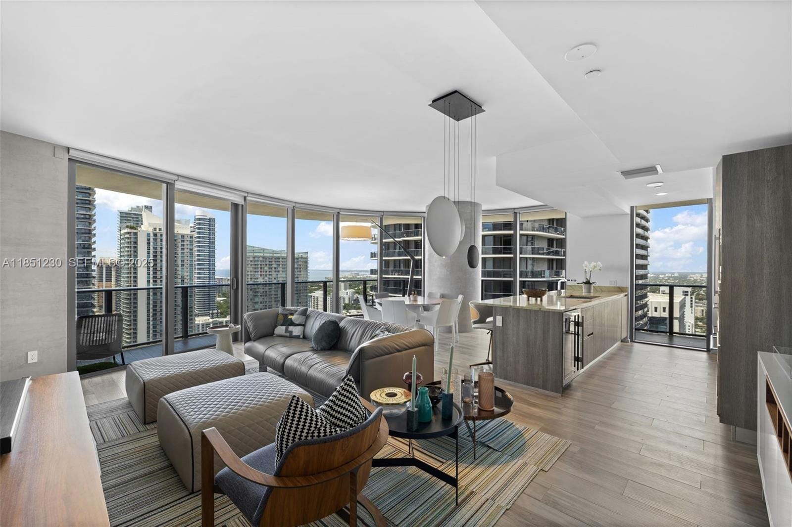 801 S Miami Avenue 3301, Miami, FL 33130 photo 3