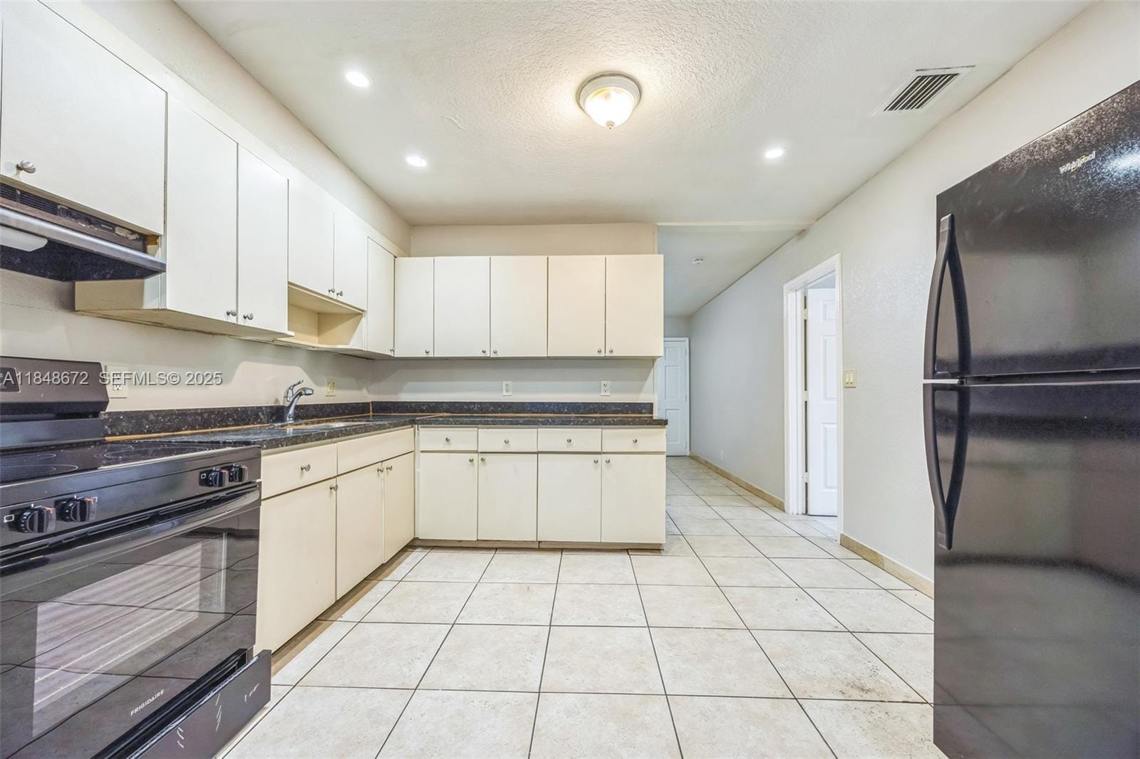 2651 Adams Street — photo 2
