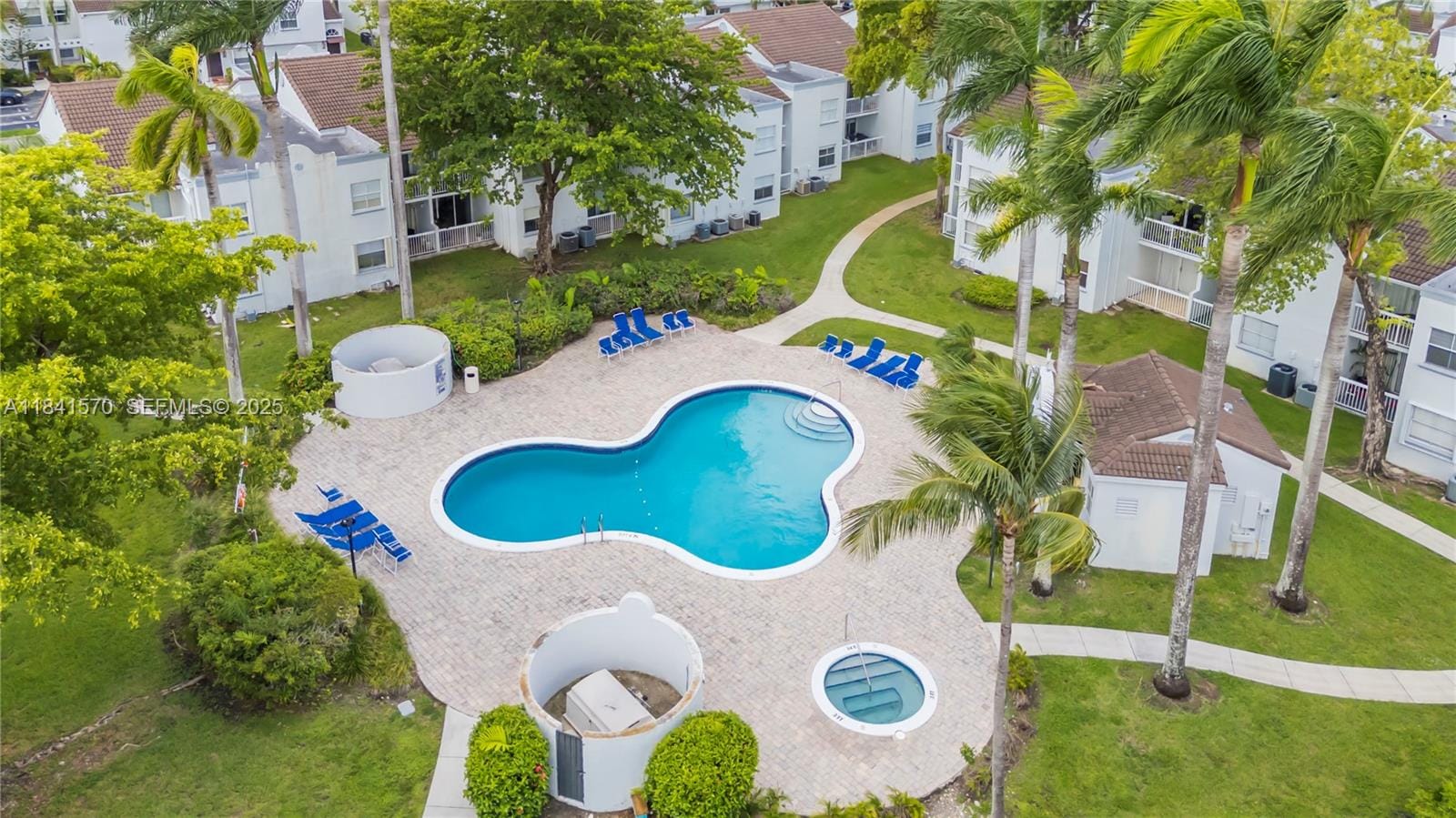 9749 NW 48th Terrace 319, Doral, FL 33178 photo 18