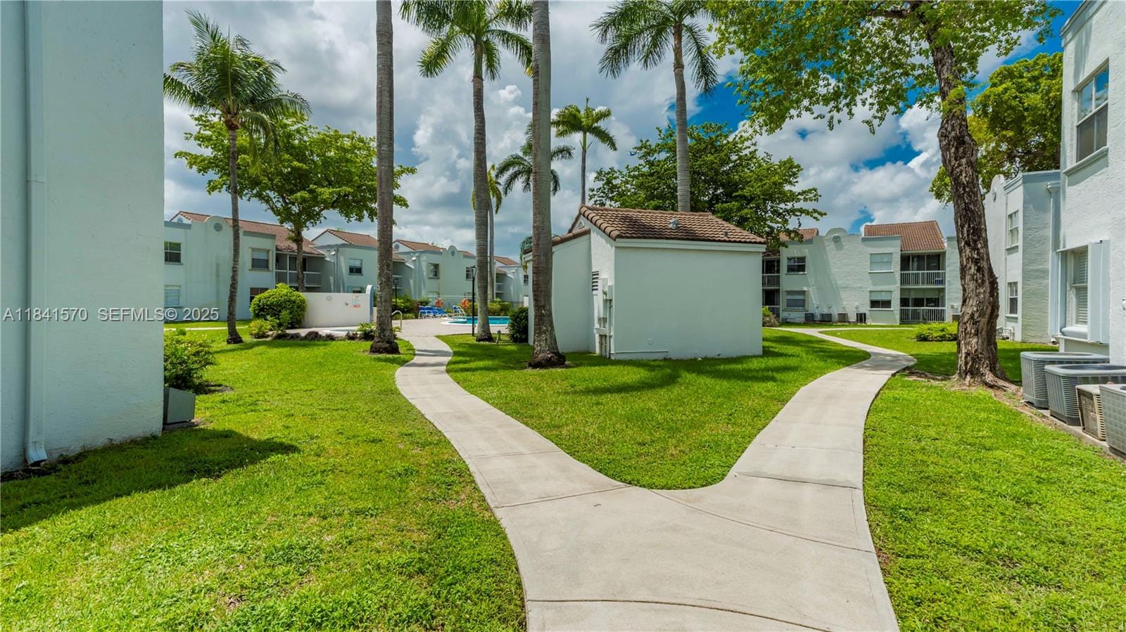 9749 NW 48th Terrace 319, Doral, FL 33178 photo 20