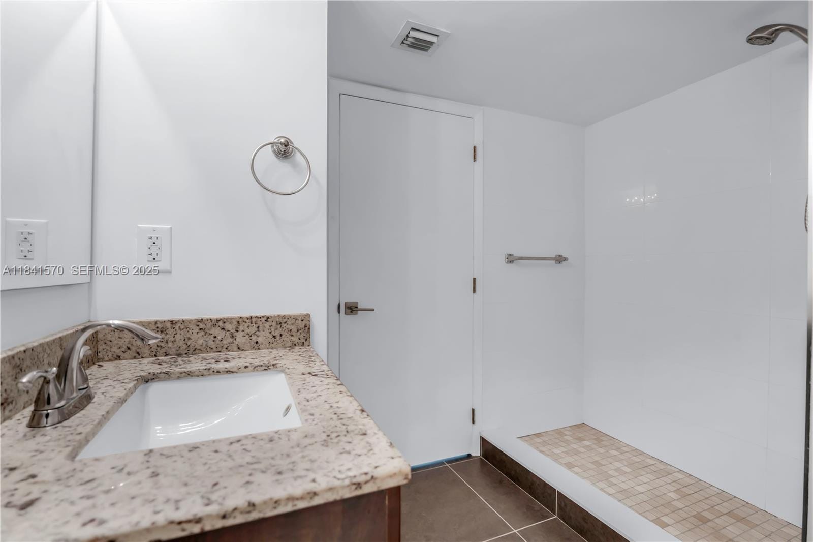 9749 NW 48th Terrace 319 — photo 10