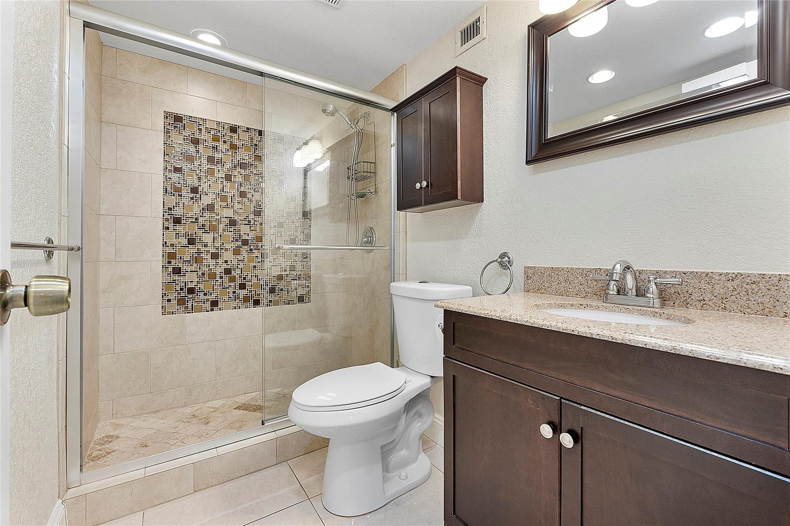 5860 NW 44th Street 403, Lauderhill, FL 33319 photo 12