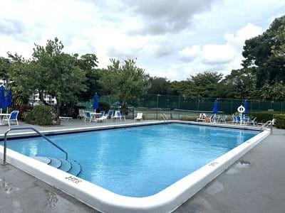 5860 NW 44th Street 403, Lauderhill, FL 33319 photo 16