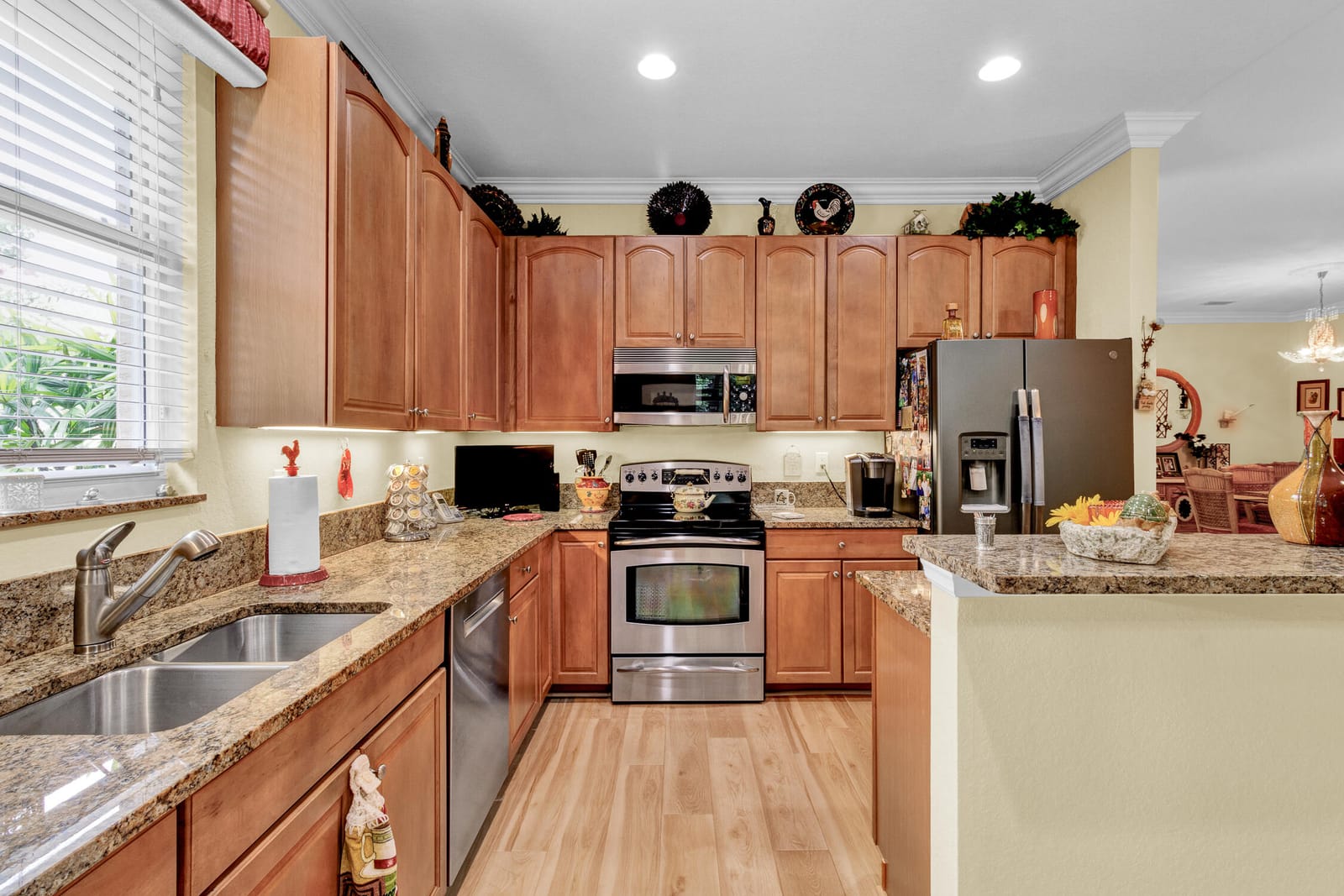 3233 Sussex Way — photo 9
